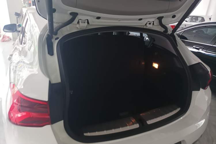Used BMW X2 2019 sDrive20i M Sport Package China VI Emission Standard Trunk