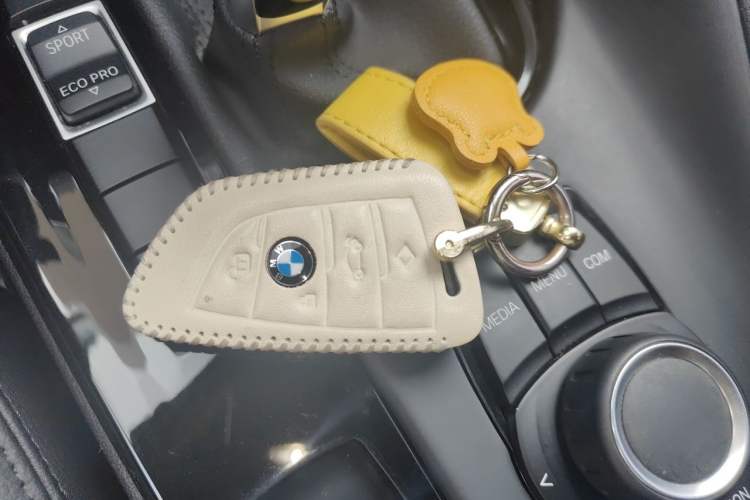 Used BMW X2 2019 sDrive20i M Sport Package China VI Emission Standard Vehicle Key