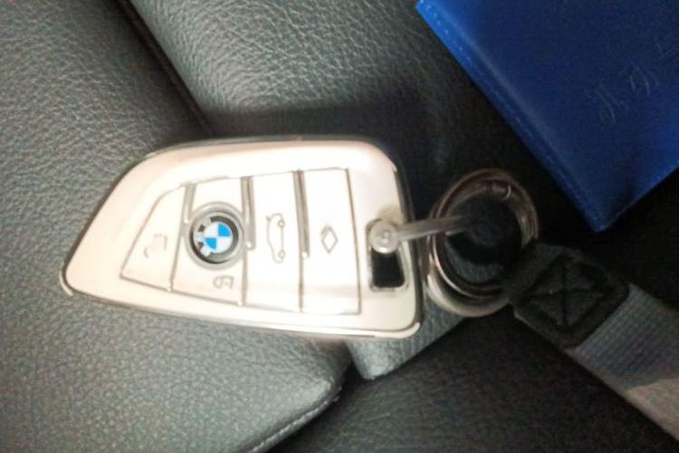 Used BMW X2 2019 sDrive20i M Sport Package China VI Emission Standard Vehicle Key