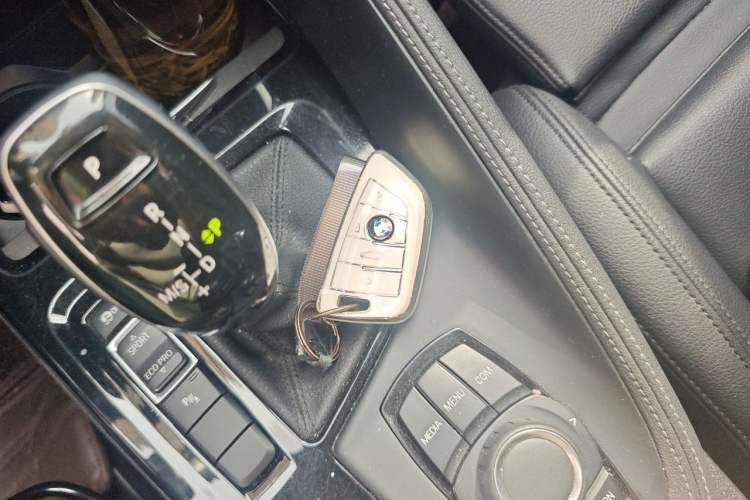 Used BMW X2 2019 sDrive20i M Sport Package China VI Emission Standard Vehicle Key