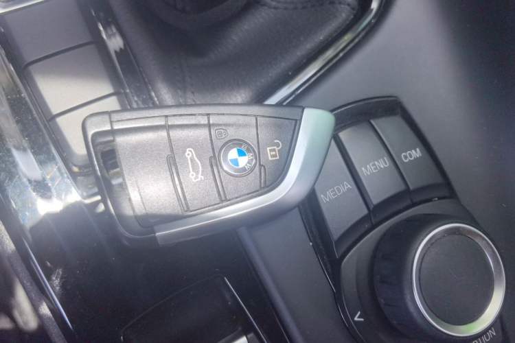 Used BMW X2 2019 sDrive20i M Sport Package China VI Emission Standard Vehicle Key