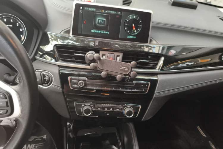 Used BMW X2 2019 sDrive20i M Sport Package China VI Emission Standard Audio And AC Panel