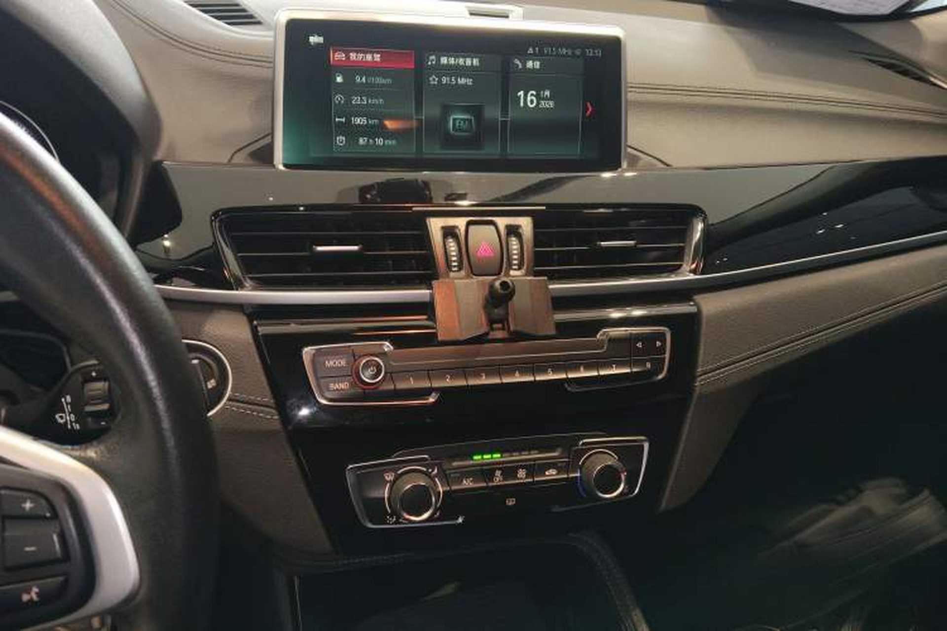 Used BMW X2 2019 sDrive20i M Sport Package China VI Emission Standard Audio And AC Panel