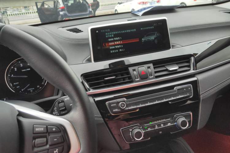 Used BMW X2 2019 sDrive20i M Sport Package China VI Emission Standard Audio And AC Panel
