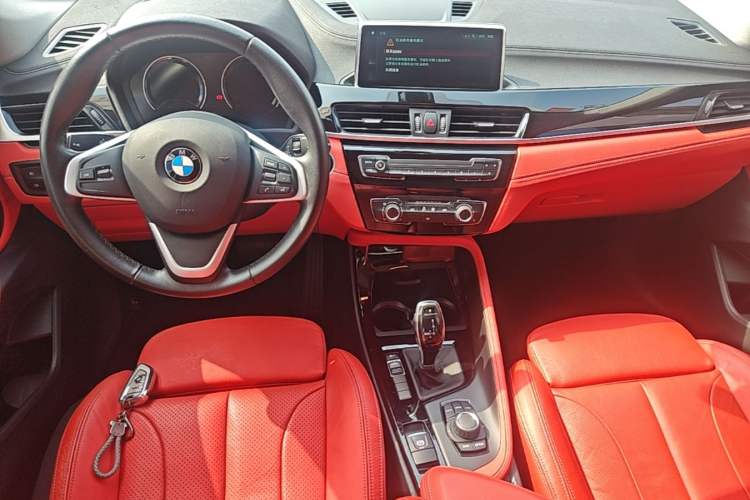 Used BMW X2 2019 sDrive20i M Sport Package China VI Emission Standard Center Console