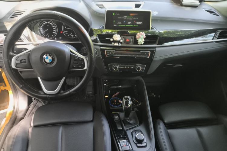 Used BMW X2 2019 sDrive20i M Sport Package China VI Emission Standard Center Console