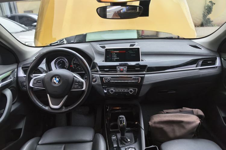 Used BMW X2 2019 sDrive20i M Sport Package China VI Emission Standard Center Console