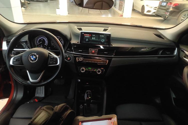 Used BMW X2 2019 sDrive20i M Sport Package China VI Emission Standard Center Console