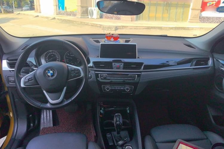 Used BMW X2 2019 sDrive20i M Sport Package China VI Emission Standard Center Console