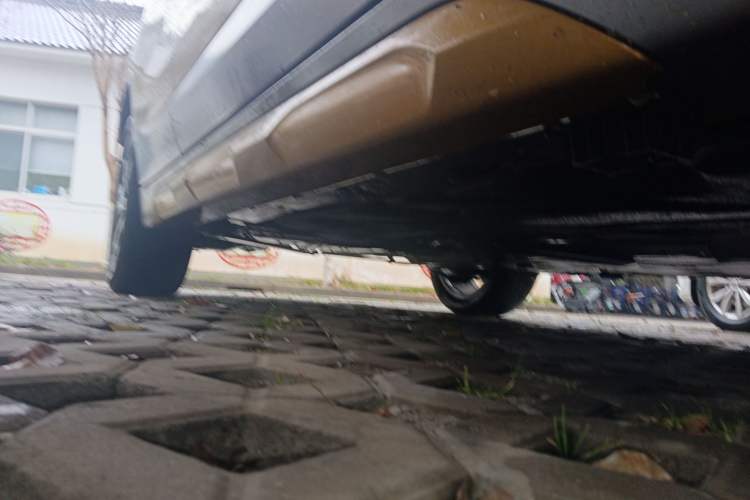 Used BMW X2 2019 sDrive20i M Sport Package China VI Emission Standard Chassis Front Right