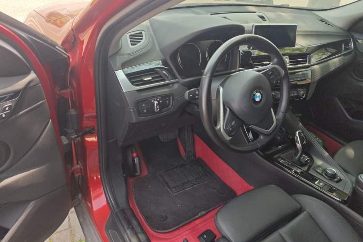 Used BMW X2 2019 sDrive20i M Sport Package China VI Emission Standard Driver Seat