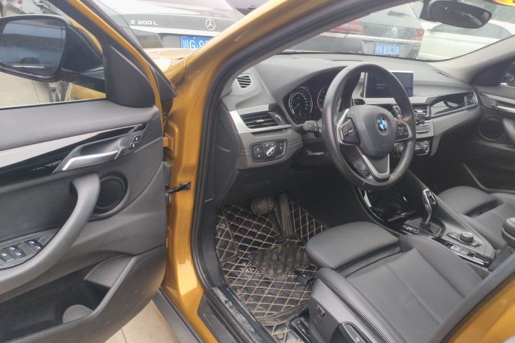 Used BMW X2 2019 sDrive20i M Sport Package China VI Emission Standard Driver Seat