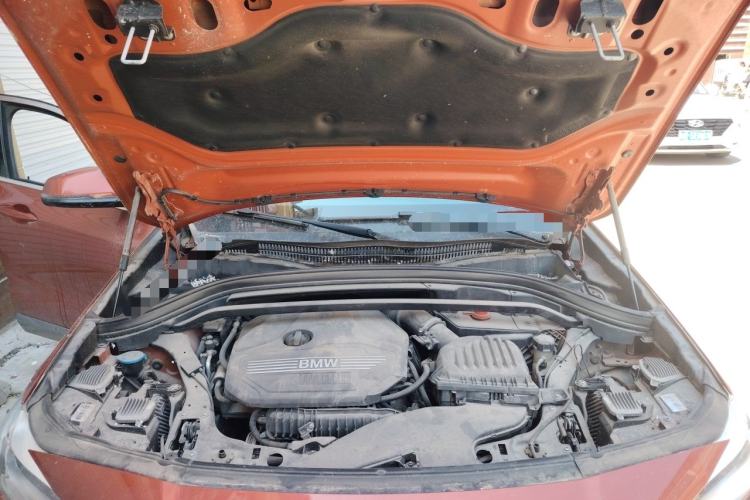 Used BMW X2 2019 sDrive20i M Sport Package China VI Emission Standard Engine Bay