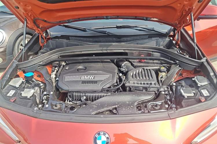 Used BMW X2 2019 sDrive20i M Sport Package China VI Emission Standard Engine Bay