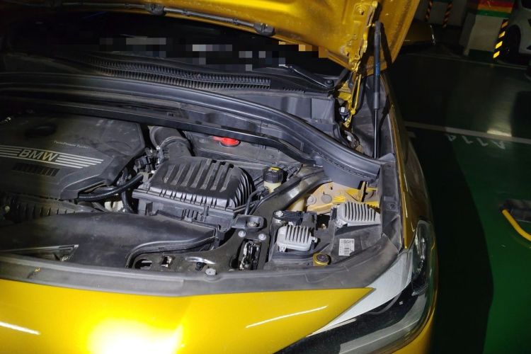 Used BMW X2 2019 sDrive20i M Sport Package China VI Emission Standard Engine Bay Left