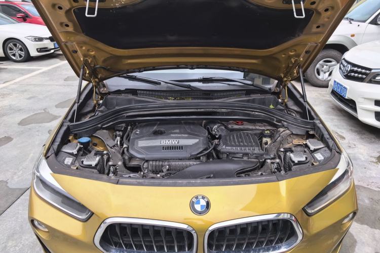 Used BMW X2 2019 sDrive20i M Sport Package China VI Emission Standard Engine Bay