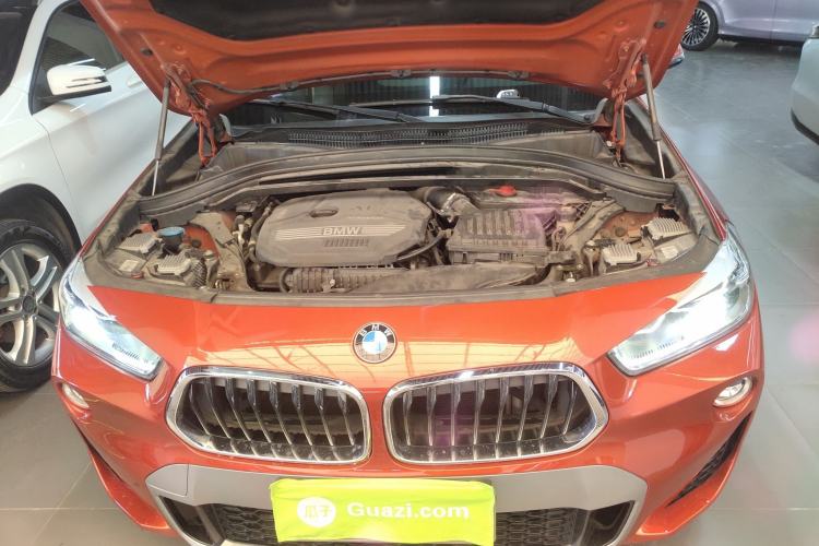 Used BMW X2 2019 sDrive20i M Sport Package China VI Emission Standard Engine Bay