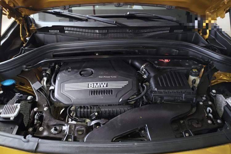 Used BMW X2 2019 sDrive20i M Sport Package China VI Emission Standard Engine Bay