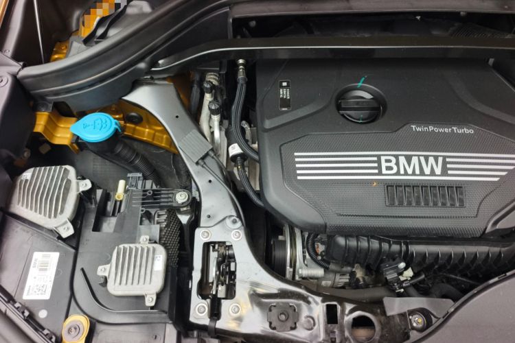 Used BMW X2 2019 sDrive20i M Sport Package China VI Emission Standard Engine Bay Right