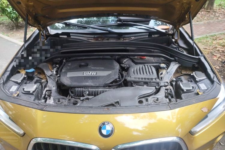 Used BMW X2 2019 sDrive20i M Sport Package China VI Emission Standard Engine Bay