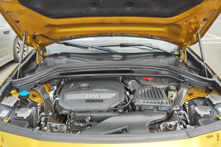 Used BMW X2 2019 sDrive20i M Sport Package China VI Emission Standard Engine Bay