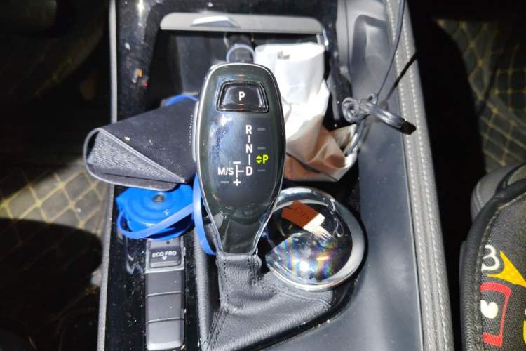 Used BMW X2 2019 sDrive20i M Sport Package China VI Emission Standard Gear Lever