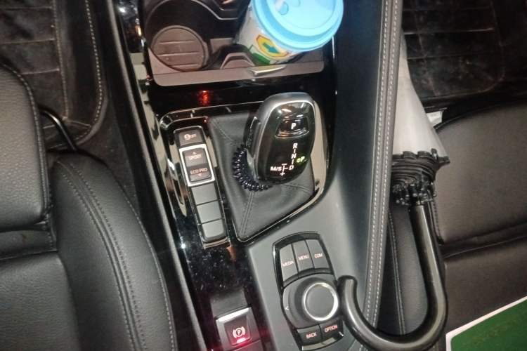 Used BMW X2 2019 sDrive20i M Sport Package China VI Emission Standard Gear Lever