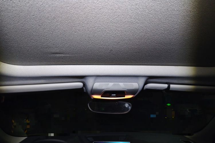 Used BMW X2 2019 sDrive20i M Sport Package China VI Emission Standard Headliner