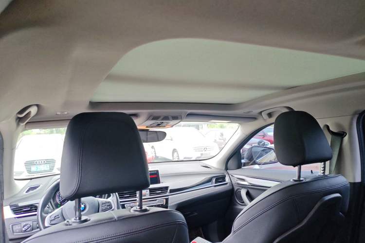 Used BMW X2 2019 sDrive20i M Sport Package China VI Emission Standard Headliner