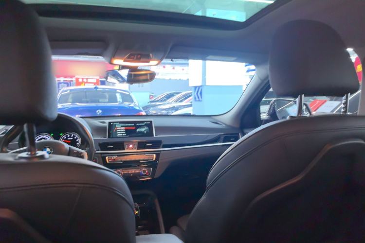 Used BMW X2 2019 sDrive20i M Sport Package China VI Emission Standard Headliner