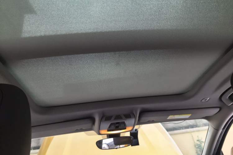 Used BMW X2 2019 sDrive20i M Sport Package China VI Emission Standard Headliner