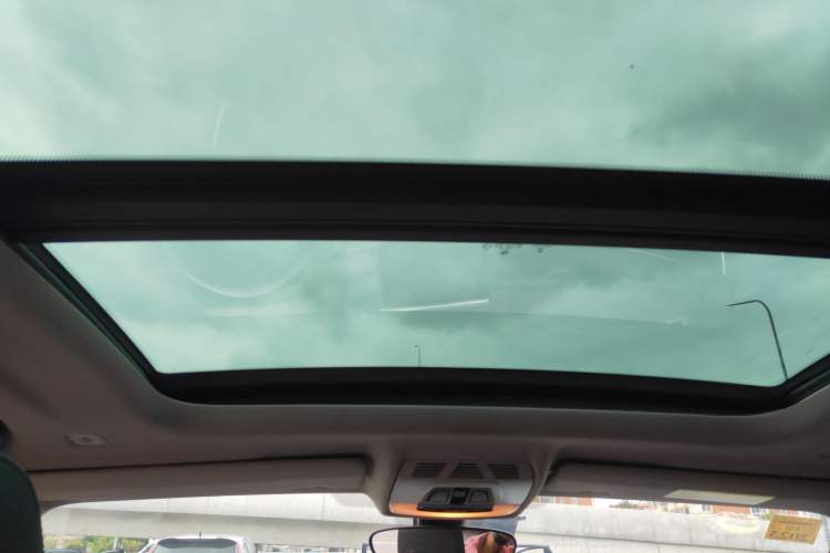 Used BMW X2 2019 sDrive20i M Sport Package China VI Emission Standard Headliner