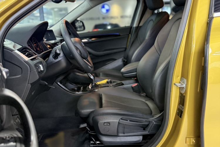 Used BMW X2 2019 sDrive20i M Sport Package China VI Emission Standard Interior 2