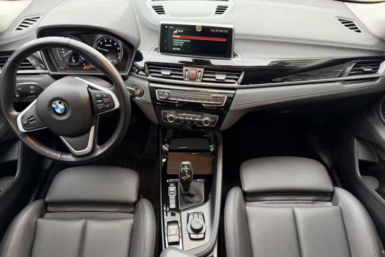 Used BMW X2 2019 sDrive20i M Sport Package China VI Emission Standard Interior 2