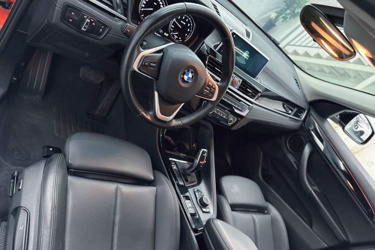 Used BMW X2 2019 sDrive20i M Sport Package China VI Emission Standard Interior 2