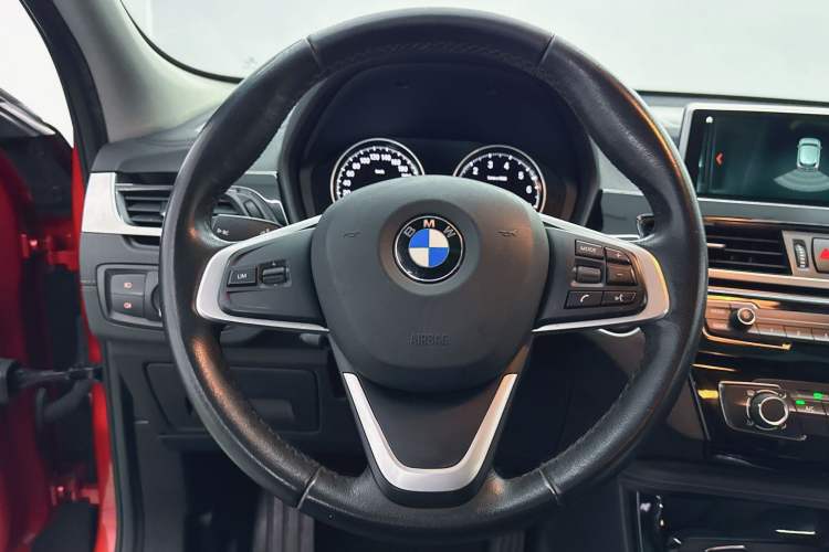 Used BMW X2 2019 sDrive20i M Sport Package China VI Emission Standard Interior 7