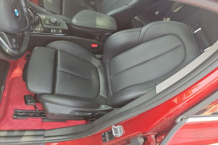 Used BMW X2 2019 sDrive20i M Sport Package China VI Emission Standard Left Front Seat