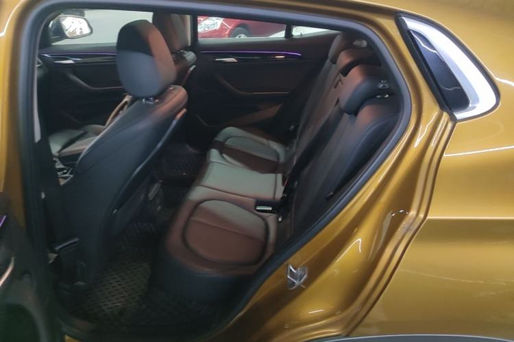 Used BMW X2 2019 sDrive20i M Sport Package China VI Emission Standard Left Rear Seat