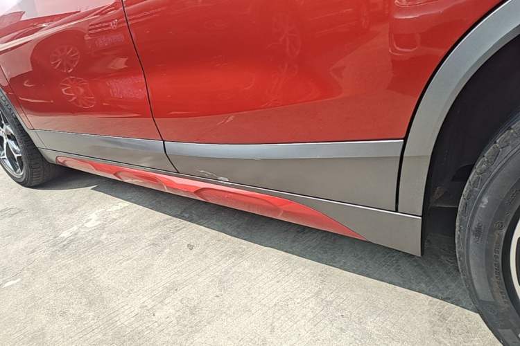 Used BMW X2 2019 sDrive20i M Sport Package China VI Emission Standard Left Side Sill