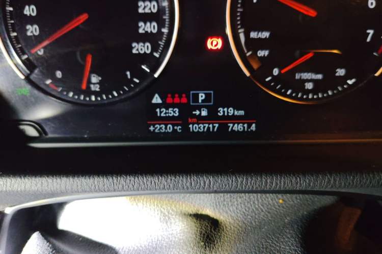 Used BMW X2 2019 sDrive20i M Sport Package China VI Emission Standard Odometer Close Up