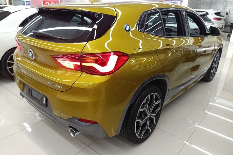 Used BMW X2 2019 sDrive25i Luxury Model with M Off-Road Package China VI Emission Standard Rear Right 45 Deg
