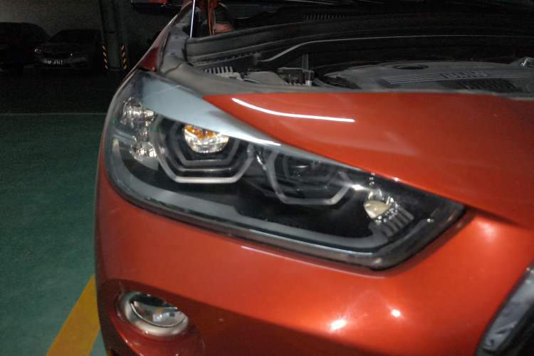 Used BMW X2 2019 sDrive20i M Sport Package China VI Emission Standard Right Front Headlight
