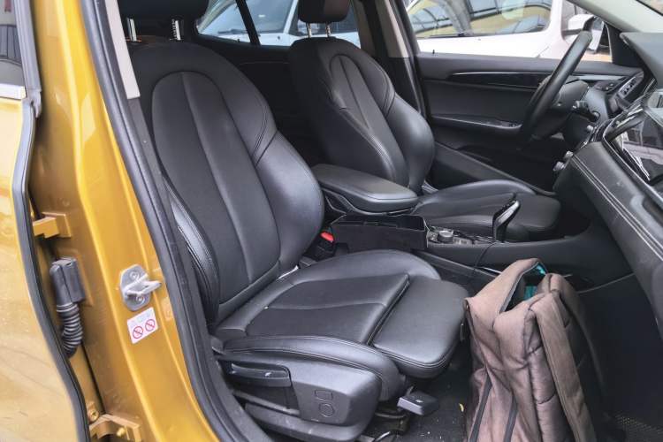 Used BMW X2 2019 sDrive20i M Sport Package China VI Emission Standard Right Front Seat