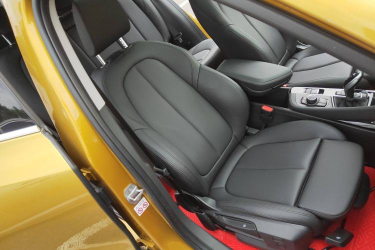 Used BMW X2 2019 sDrive20i M Sport Package China VI Emission Standard Right Front Seat