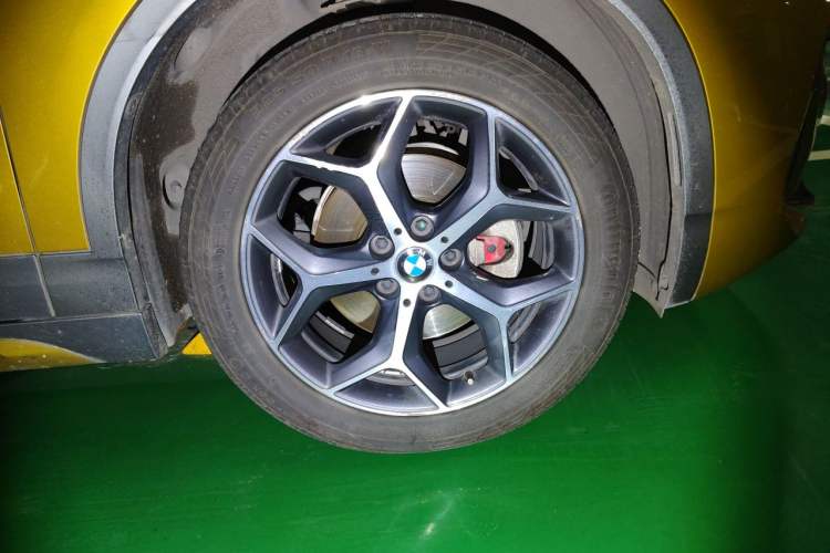 Used BMW X2 2019 sDrive20i M Sport Package China VI Emission Standard Right Front Wheel Hub