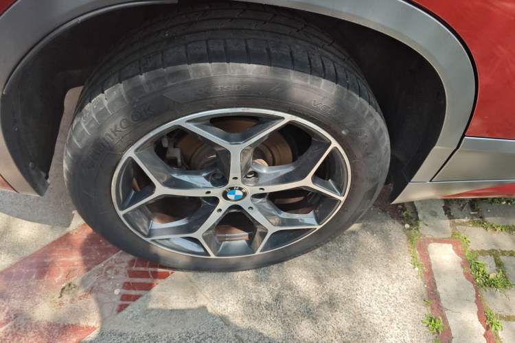 Used BMW X2 2019 sDrive20i M Sport Package China VI Emission Standard Right Rear Wheel Hub