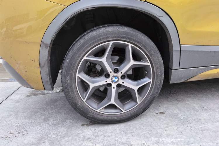 Used BMW X2 2019 sDrive20i M Sport Package China VI Emission Standard Right Rear Wheel Hub