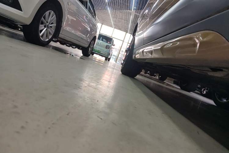 Used BMW X2 2019 sDrive20i M Sport Package China VI Emission Standard Right Side Sill