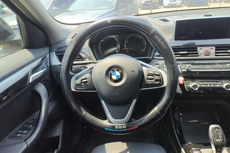 Used BMW X2 2019 sDrive20i M Sport Package China VI Emission Standard Steering Wheel