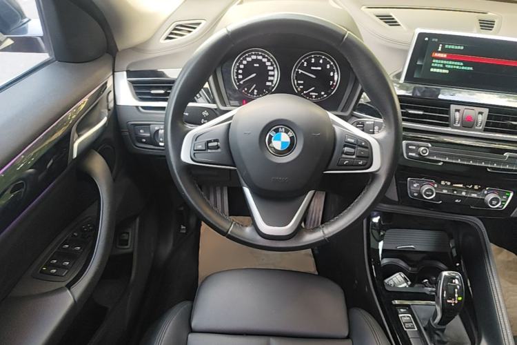 Used BMW X2 2019 sDrive25i Leading Edition M Sport Package China VI Steering Wheel